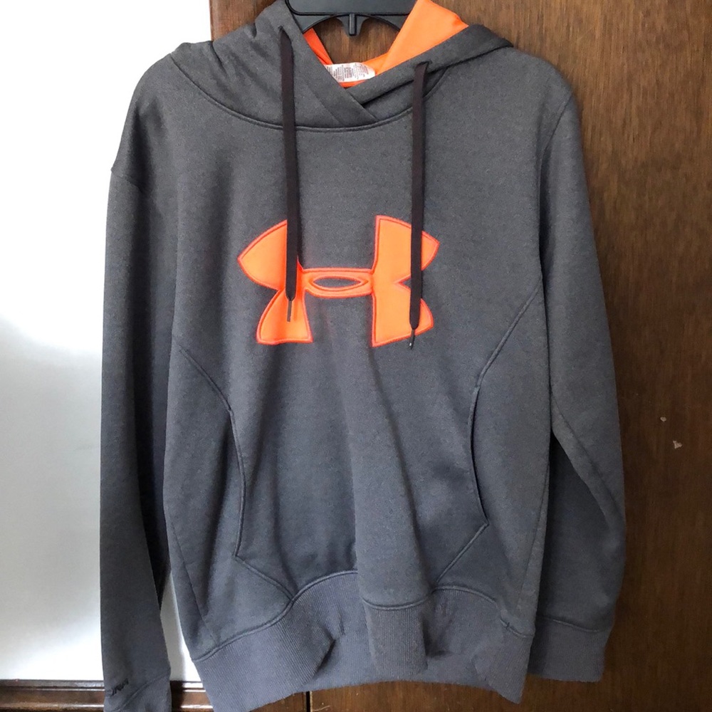 Underarmor hoodie